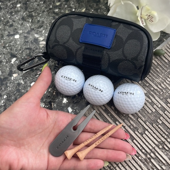 $150 NEW COACH Golf Kit In Colorblock Signature Canvas GIFT for golf lover - Picture 4 of 15